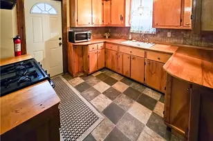 1030 Dartmouth Ave SW, Canton, OH 44710 - Photo 8