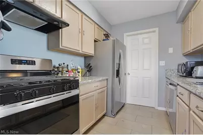 3885 Heron Court, Stow, OH 44224 - Photo 12