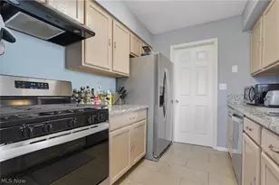 3885 Heron Ct, Stow, OH 44224 - Photo 12