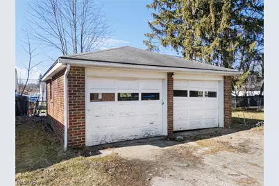 2340 10th Street, Cuyahoga Falls, OH 44221 - Photo 20