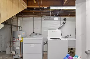 393 Afton Ave, Boardman, OH 44512 - Photo 40