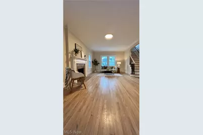 3258 E Berkshire Road, Cleveland Heights, OH 44118 - Photo 2