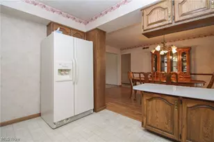 4250 Nottingham Ave, Austintown, OH 44511 - Photo 12