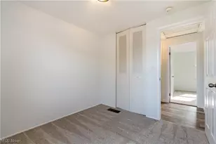 350 Silver Meadows Dr, Kent, OH 44240 - Photo 26