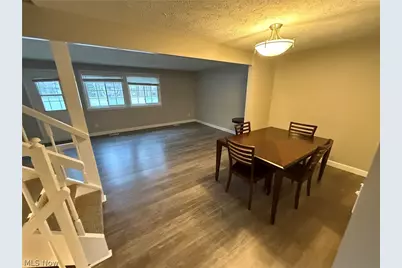 7415 N Chestnut Commons Drive, Mentor, OH 44060 - Photo 4