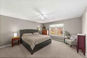 36505 Carriage Ln, Willoughby, OH 44094 - Photo 28