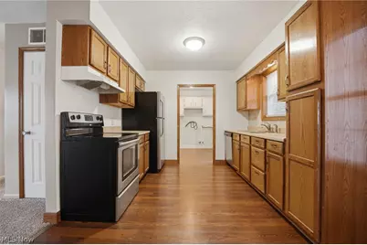 243 Jackson Street, Jefferson, OH 44047 - Photo 10