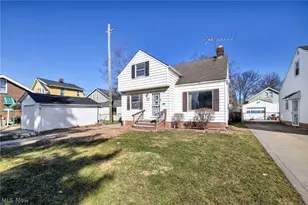 14001 Christine Ave, Loveland, OH 44105 - Photo 4