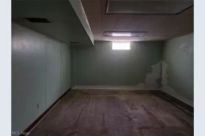 2370 N Cleveland Massillon Road, Akron, OH 44333 - Photo 10