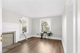 827 Michigan Ave, Youngstown, OH 44504 - Photo 22