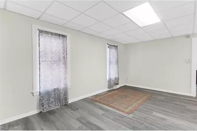 827 Michigan Avenue, Youngstown, OH 44504 - Photo 10