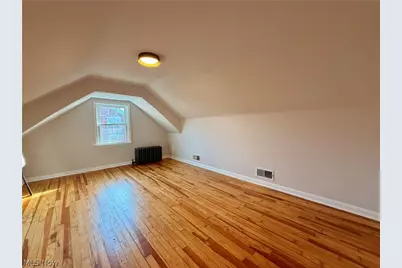 2348 Edgerton Road, University Heights, OH 44118 - Photo 32