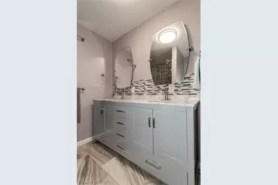 1259 E 351 Street, Eastlake, OH 44095 - Photo 8