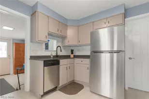 1259 E 351st St, Eastlake, OH 44095 - Photo 10