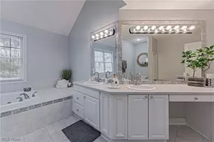 17431 Rambling Creek Trail, Chagrin Falls, OH 44023 - Photo 22