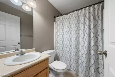 1458 Chesapeake Avenue, Louisville, OH 44641 - Photo 22