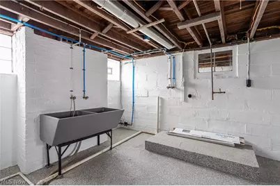 613 Wooster Road N, Barberton, OH 44203 - Photo 30