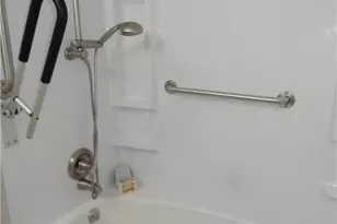 25320 Country Club Blvd, North Olmsted, OH 44070 - Photo 20