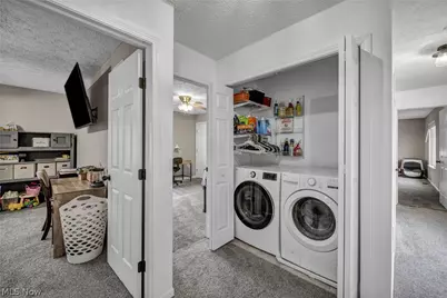 3194 Castleton Court, Akron, OH 44312 - Photo 22