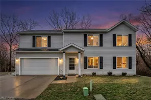 3194 Castleton Ct, Akron, OH 44312 - Photo 2