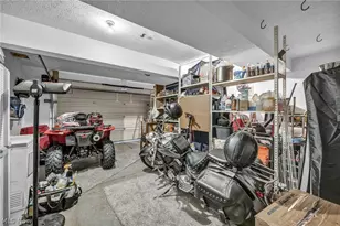 3194 Castleton Ct, Akron, OH 44312 - Photo 38