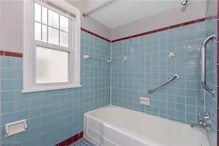 12509 Britton Dr, Loveland, OH 44120 - Photo 8