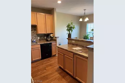 100 River Rock Way, Berea, OH 44017 - Photo 10