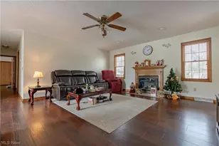 4044 Cinwood St NW, Massillon, OH 44646 - Photo 8