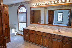 235 Bridgewater Cir, Hudson, OH 44236 - Photo 18