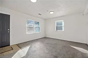 171 S Logan St, Elyria, OH 44035 - Photo 4