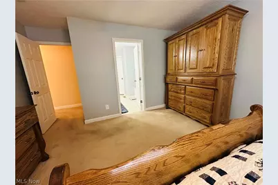 7111 Chatfield Avenue NE, Canton, OH 44721 - Photo 14