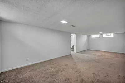 5085 W 6th Street, Brooklyn Heights, OH 44131 - Photo 24