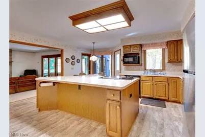 200 Greentree Circle, Aurora, OH 44202 - Photo 26