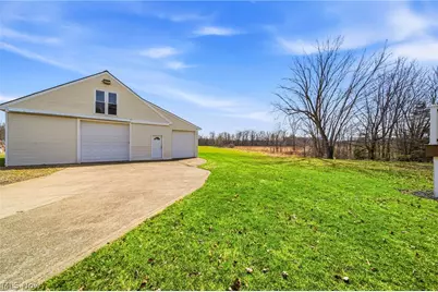 23855 W Rim Drive, Columbia Station, OH 44028 - Photo 46