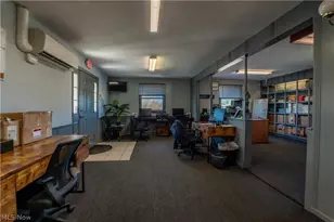 13390 Ravenna Ave NE, Hartville, OH 44632 - Photo 12