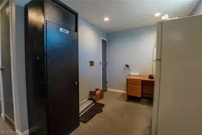 13390 Ravenna Avenue NE, Hartville, OH 44632 - Photo 22