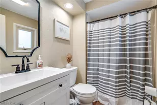 5651 Grafton Rd, Valley City, OH 44280 - Photo 24