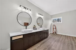 2252 Applegrove St NE, Canton, OH 44721 - Photo 16