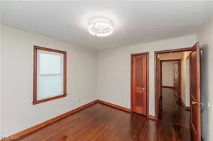 125 E 30th St, Lorain, OH 44055 - Photo 14