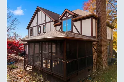 951 S Azalea Boulevard, Barberton, OH 44203 - Photo 4