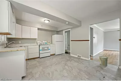 14625 Milverton Road, Loveland, OH 44120 - Photo 4