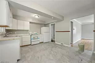 14625 Milverton Rd, Loveland, OH 44120 - Photo 4