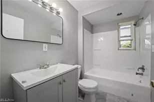 14625 Milverton Rd, Loveland, OH 44120 - Photo 12