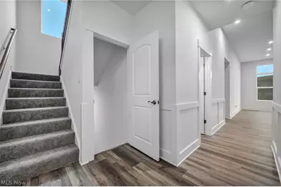 3621 Great Windsor Lane, Green, OH 44685 - Photo 2