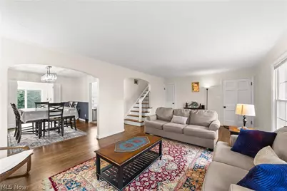 17912 Lomond Boulevard, Huber Heights, OH 44122 - Photo 6