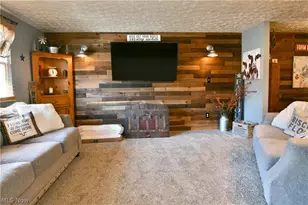 1317 Cedarwood Dr, Mineral Ridge, OH 44440 - Photo 12