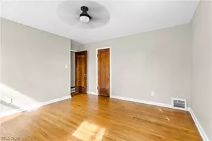 18303 Canterbury Rd, Loveland, OH 44119 - Photo 26