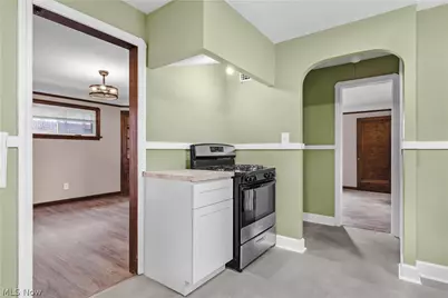 18303 Canterbury Road, Loveland, OH 44119 - Photo 12