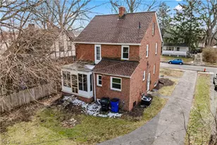 18303 Canterbury Rd, Loveland, OH 44119 - Photo 36