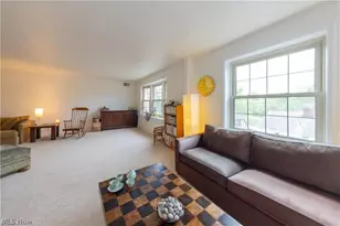 13710 Shaker Blvd, Loveland, OH 44120 - Photo 8